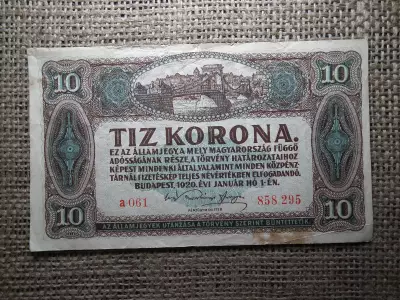 10 korona 1920 , ritka , sorszám között nincs pont ! 