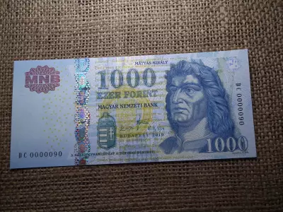 UNC 1000 Forint 2010   DC  0000090 , alacsony sorszám 