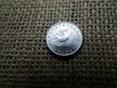 10 fillér 1966 , extra 