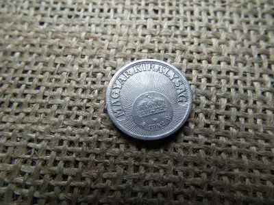 10 fillér 1942 , vas