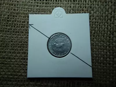 10 fillér 1985 , verdehibás , elfordult ! Hibás