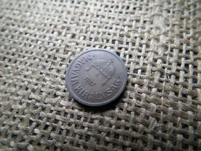 2 fillér 1927 , extra