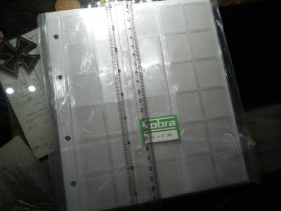 Kobra , Érmetartó , éremtartó , érme berakó lap ! 10 db 30 férőhelyes ! Ár / zacskó ( 10 lap , 10 elválasztó ) Új ! 