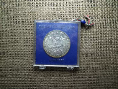 MNB tokos , ezüst 200 forint 1978  , extra , első magyar aranyforint