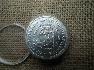 Ezüst 200 forint 1978 , első magyar aranyforint 