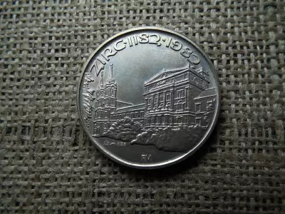 Zirc 1982 , ezüst érem , 1945 III. 23 , 835/1000 , 36g 