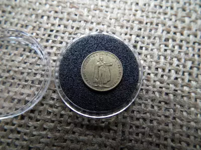 Ritka MINI 10 korona 1894 , sárgaréz 