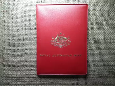 Ausztrália , műbőrtokos forgalmi sor 1983 