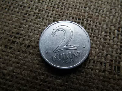 2 forint 1946 , nagyon szép , eredeti , nem artex 