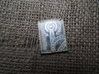 Nemzetközi Gyermekév 1979 bélyegérem BP , Ezüst ! 