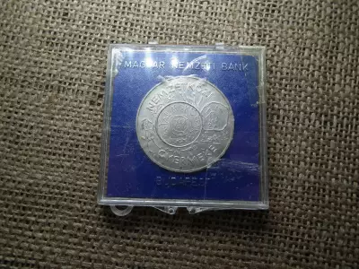 Ezüst 200 forint 1979 , Nemzetközi Gyermekév , tokos 