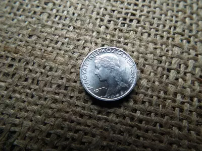 5 fillér 1977