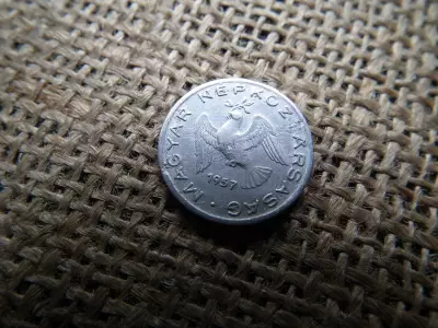 10 fillér 1957 