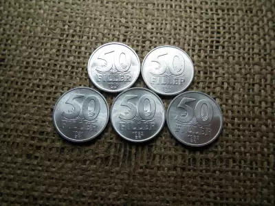 Verdefényes 50 fillér sor ! 1979 , 1980 , 1981 , 1982 , 1983 