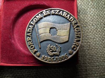 Forradalom és Szabadságharc 50. évfordulójára , óriási bron érem ! 1956 - 2006 , eredeti dobozában 