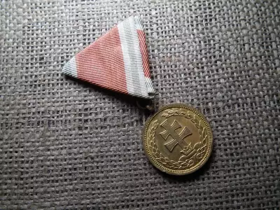 1922 Horthy Bronz Signum Laudis katonai szalagon , kitüntetés 