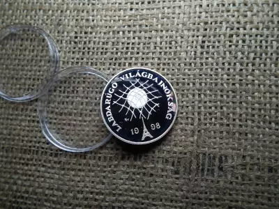 Ezüst 750 forint 1997 PP , Labdarúgó VB 