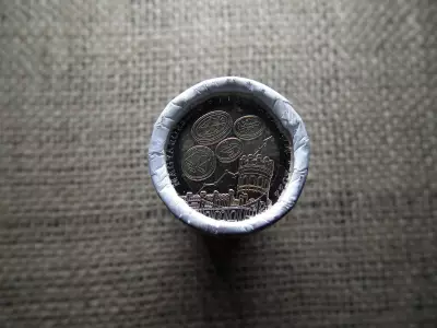 100 forint 2022 Pénzmúzeum ,  Verdefényes rolni ! Dánió Kft. 200/014 ! Sérült a csomagolás , de hiánytalan rolni ! 