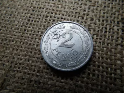 2 pengő 1942 , sarló kalapács ellenjeggyel 