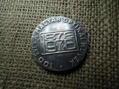 100 éves a Magyar optikai művek 1876 , 1976 , centenárium , ÁP 835/1000 ezüst 