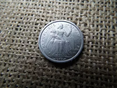 Francia Polinézia › Óceánia francia települései , 1 franc 1977 , frank 