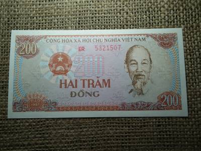 Vietnam  200 dong 1987 , UNC , C1