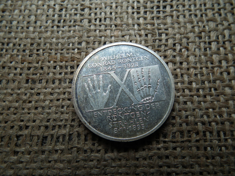 Németország , ezüst 10 márka 1995 D , Deutsche Mark William Conrad Röntgen