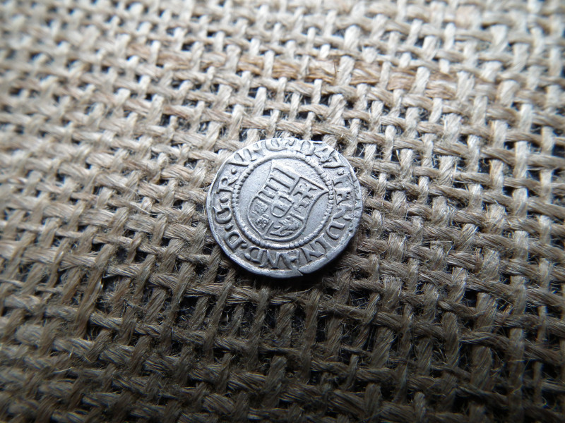 I. Ferdinánd ezüst dénár 1547 KB , Körmöcbánya , denár