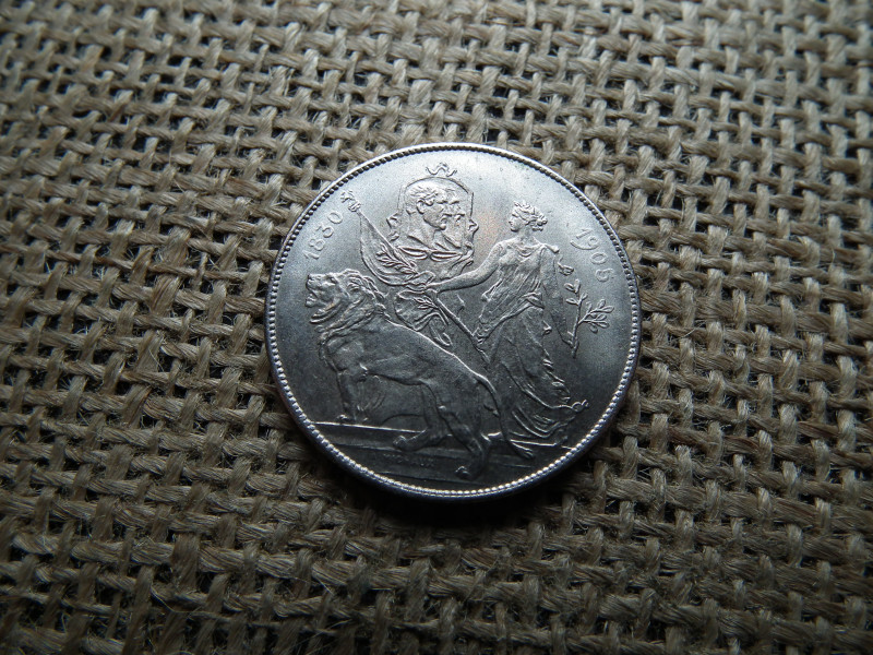 II. Lipót , Belgium LIEGE-I ÉREM 1905  EGYETEMI KIÁLLÍTÁS NIKKEL NUMIZMATIKAI ÉRME 