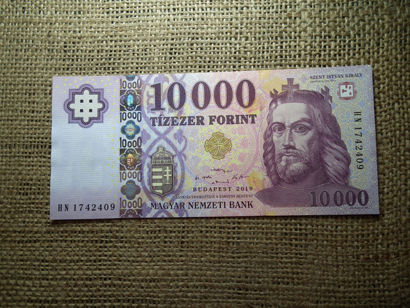 10000 forint 2019 HN UNC