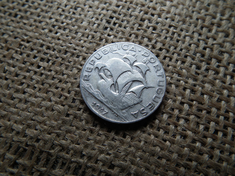Portugália ezüst 5 escudos 1947  , escudo 