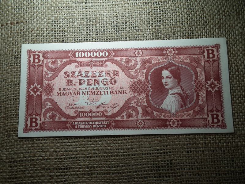 Százezer b-pengő 1946 UNC - a UNC