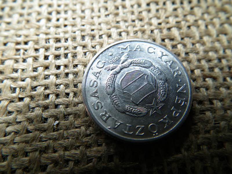 1 forint 1980 , verdehibás , sugaras !  Csillag sugarai nem érik el a búzakalászt
