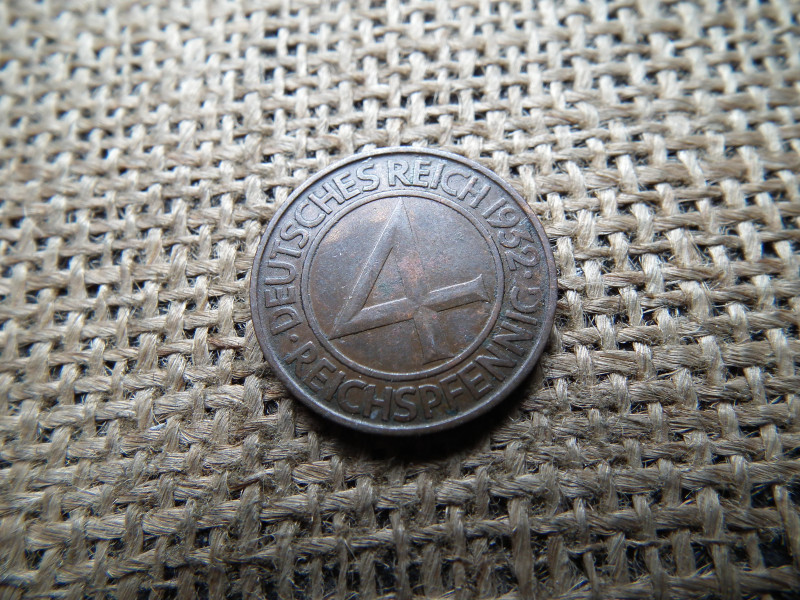 Birodalmi 4 pfennig 1932 D 