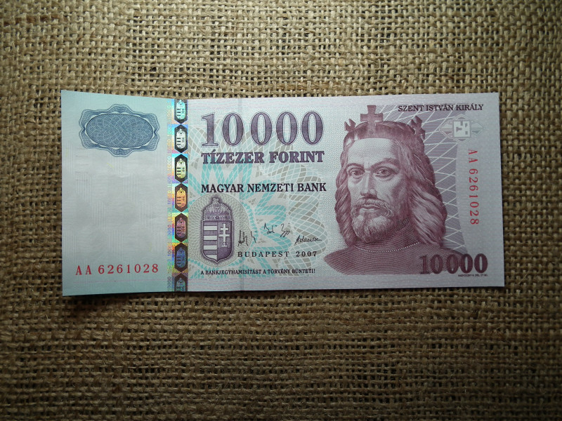 10000 forint 2007 AA , hajtatlan , a UNC - FX 