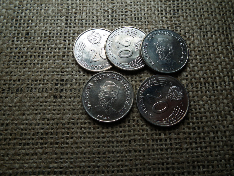 20 forint 1984  , rolniból , ár / db 