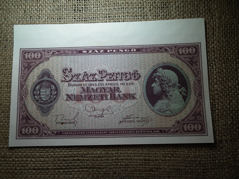 100 pengő 1945 , nagyon ritka ! Ívszéllel , sor és sorozatszám nélkül ! R ! Hajtatlan 