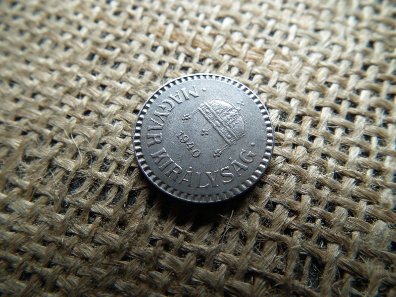 2 fillér 1940 , rovátkolt vas 