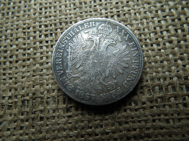 Ezüst 1 Vereinsthaler 1857 A , Bécs , sérült perem 