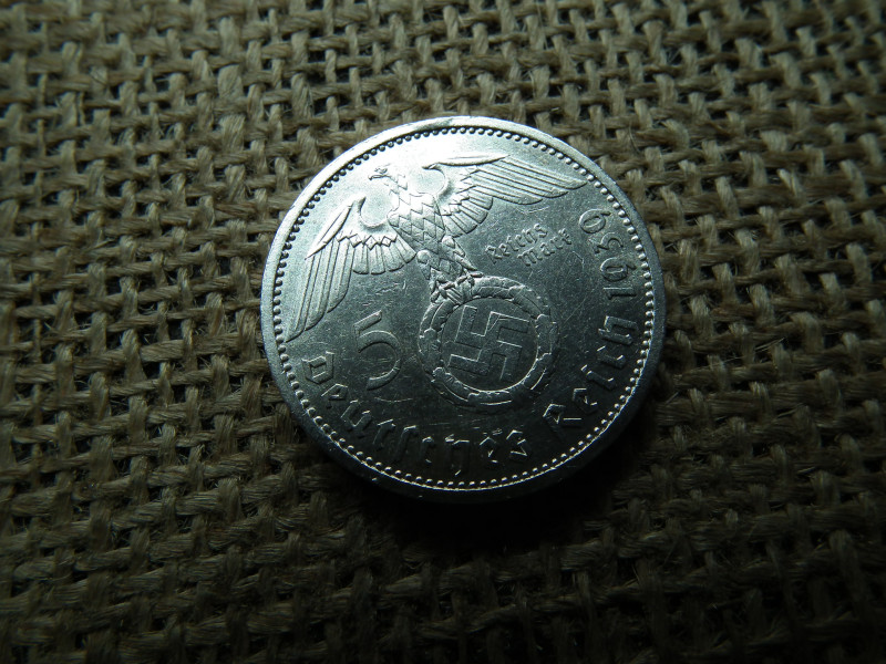 Birodalmi ezüst 5 márka 1939 A , Nagy sasos - horogkeresztes 