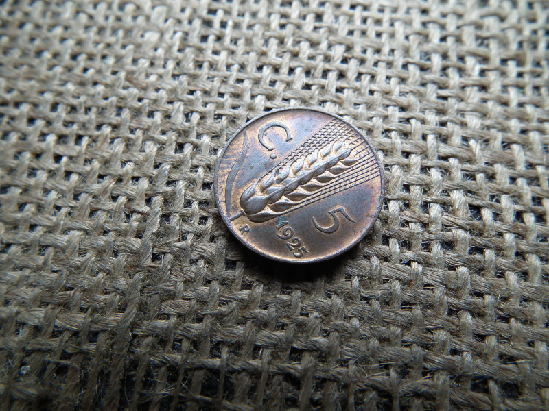 Olaszország 5 centesimi 1925 , Victor Emmanuel III