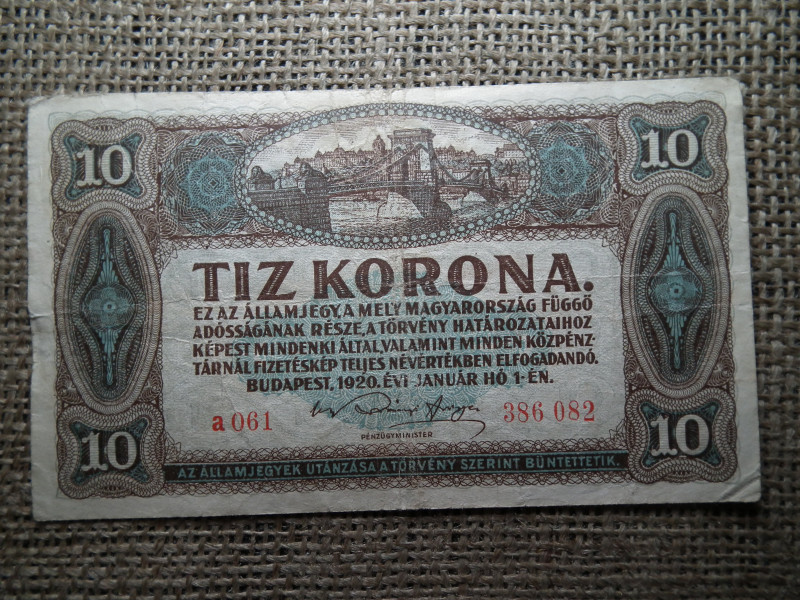 10 korona 1920 , ritka , sorszám között nincs pont !