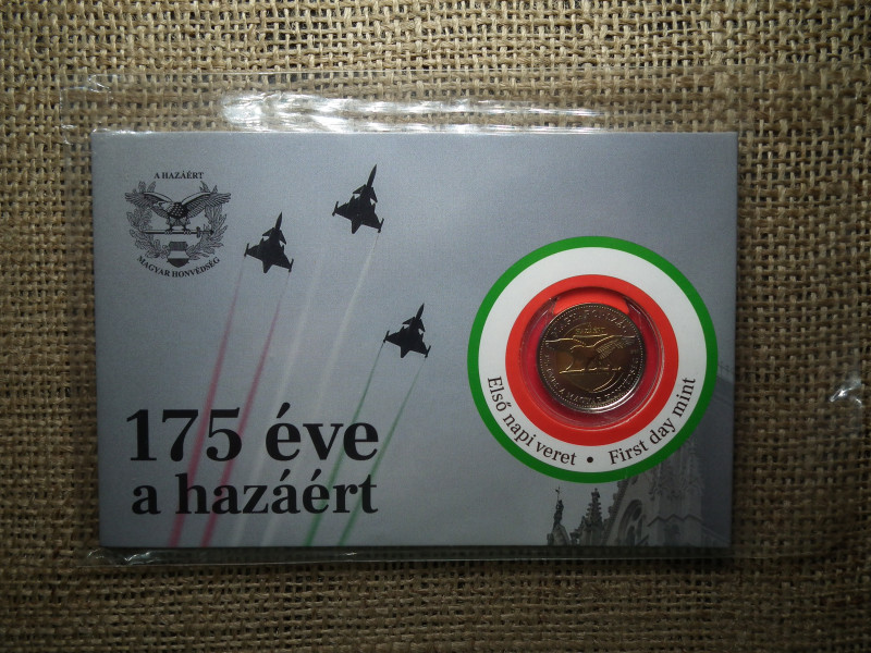 100 forint 2023 175 éves a Magyar Honvédség első napi veret