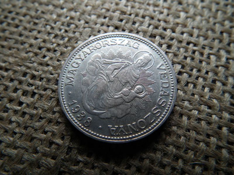 Ezüst 2 pengő 1938 , nagyon szép  , Mosolygós Madonna , ritkább 