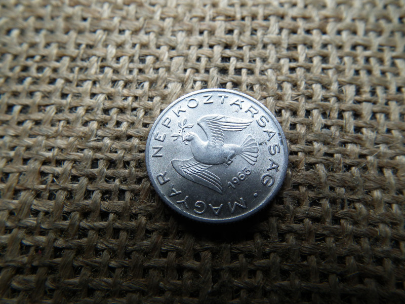 10 fillér 1963 , extra 