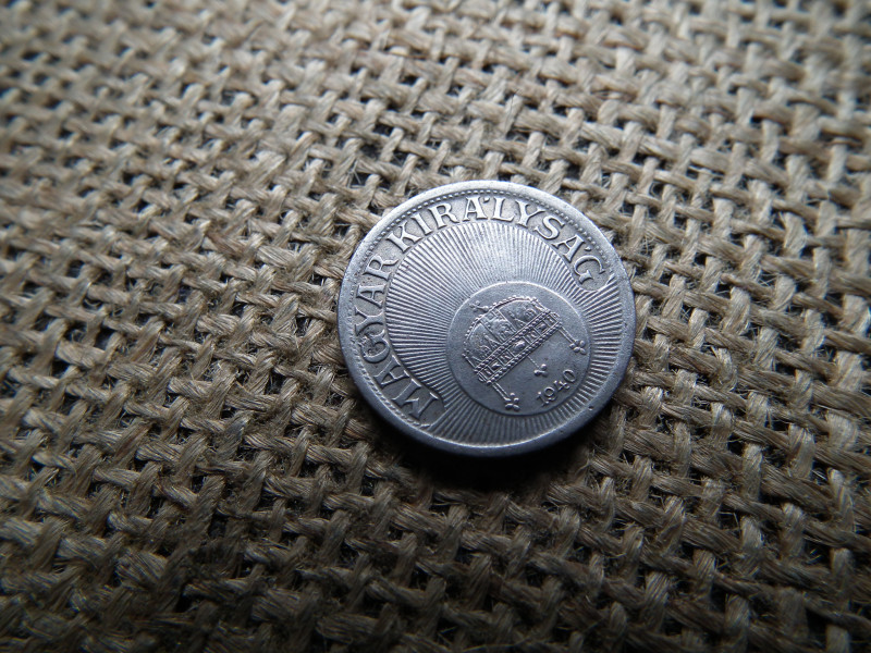 10 fillér 1940 , vas 