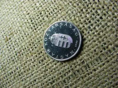 10 forintos érme, 2002, BU