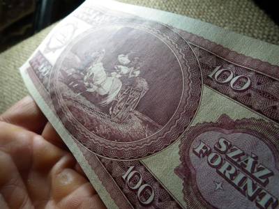 100 forintos bankjegy, 1984