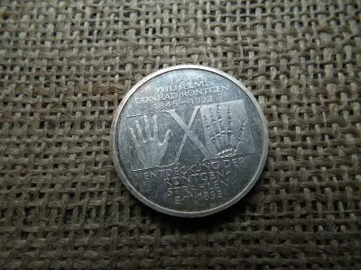 Németország , ezüst 10 márka 1995 D , Deutsche Mark William Conrad Röntgen