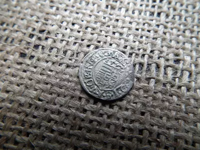 I. Miksa ezüst dénár 1577 KB , Körmöcbánya , denár